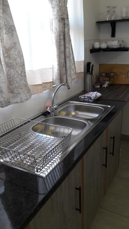 Self-Catering Studio, Unit 6 On Krupp Windhoek Dış mekan fotoğraf
