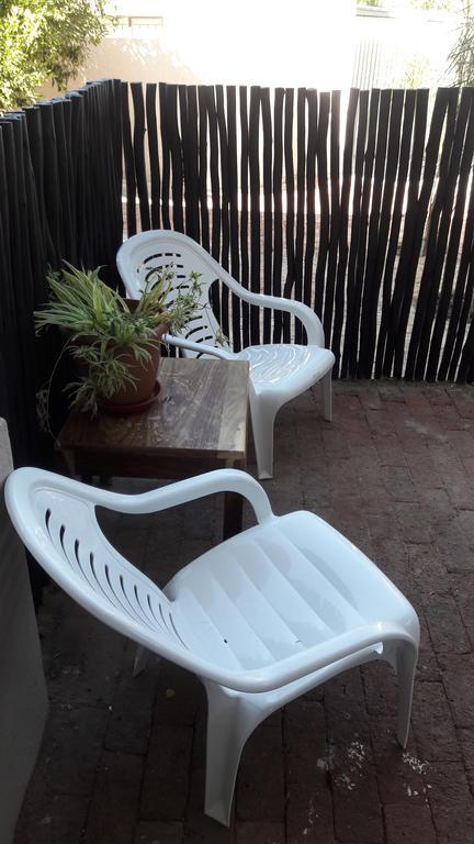 Self-Catering Studio, Unit 6 On Krupp Windhoek Dış mekan fotoğraf